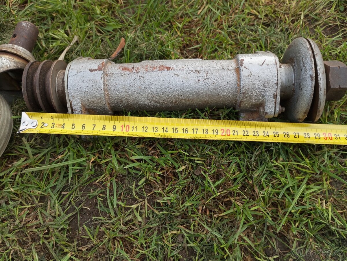 Pojezdová kola , hřídel - 5