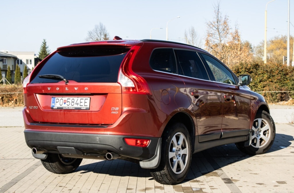 Volvo XC60 2.4D Momentum, 120kW (2011) - 5