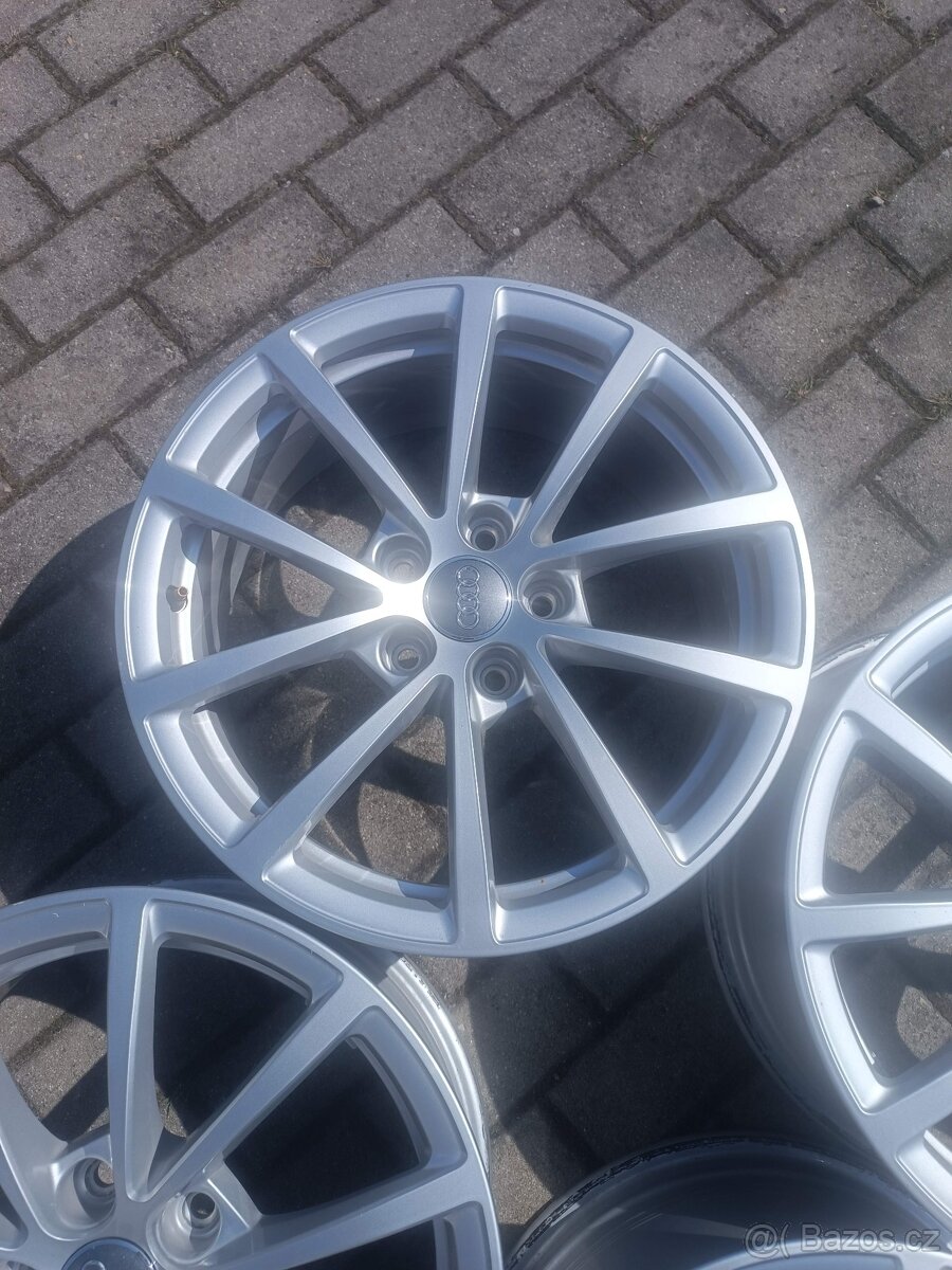 238. Originál Alu kola Audi R17 - 5