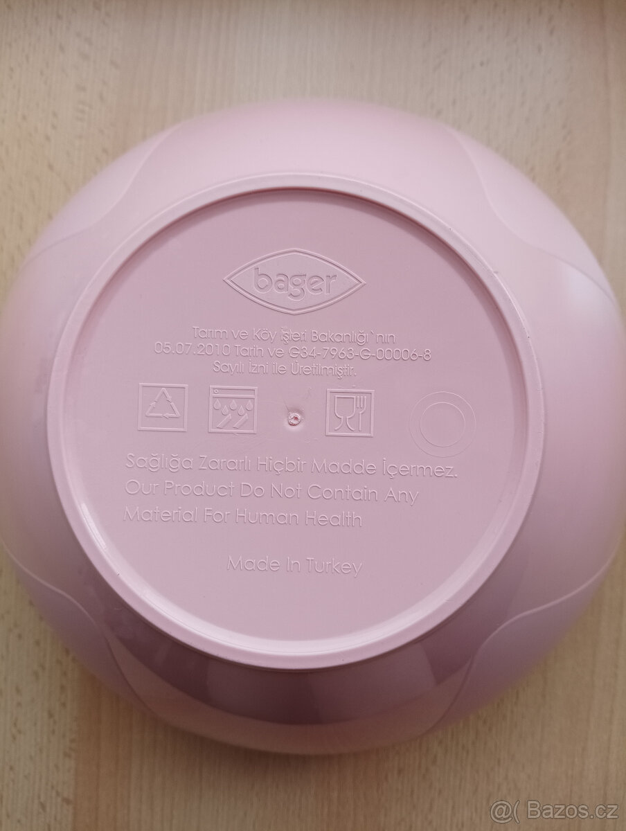 Růžová plastová mísa ze zdravotně nezávadného plastu - 5