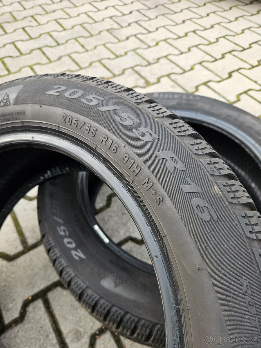 Zimní Pirelli Snowcontrol 205/55/16 - 5