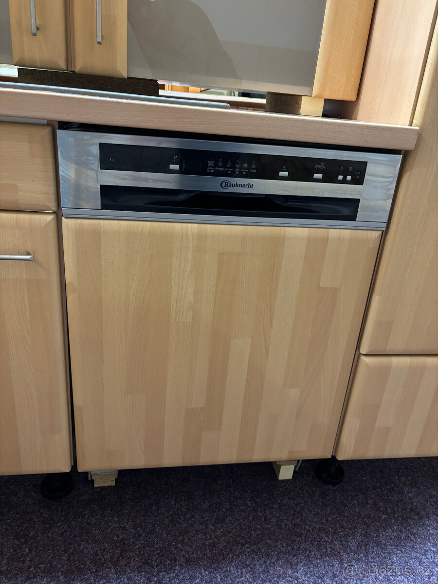 Kuchyňská linka německé výroby - 5