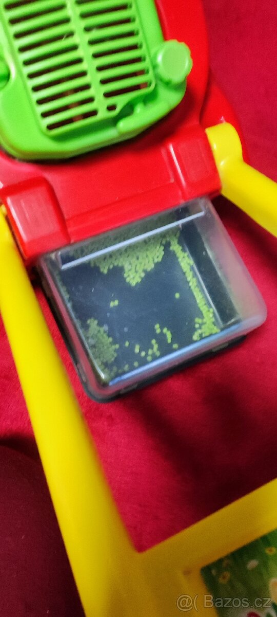 Dětská sekačka na trávu s košem - 5