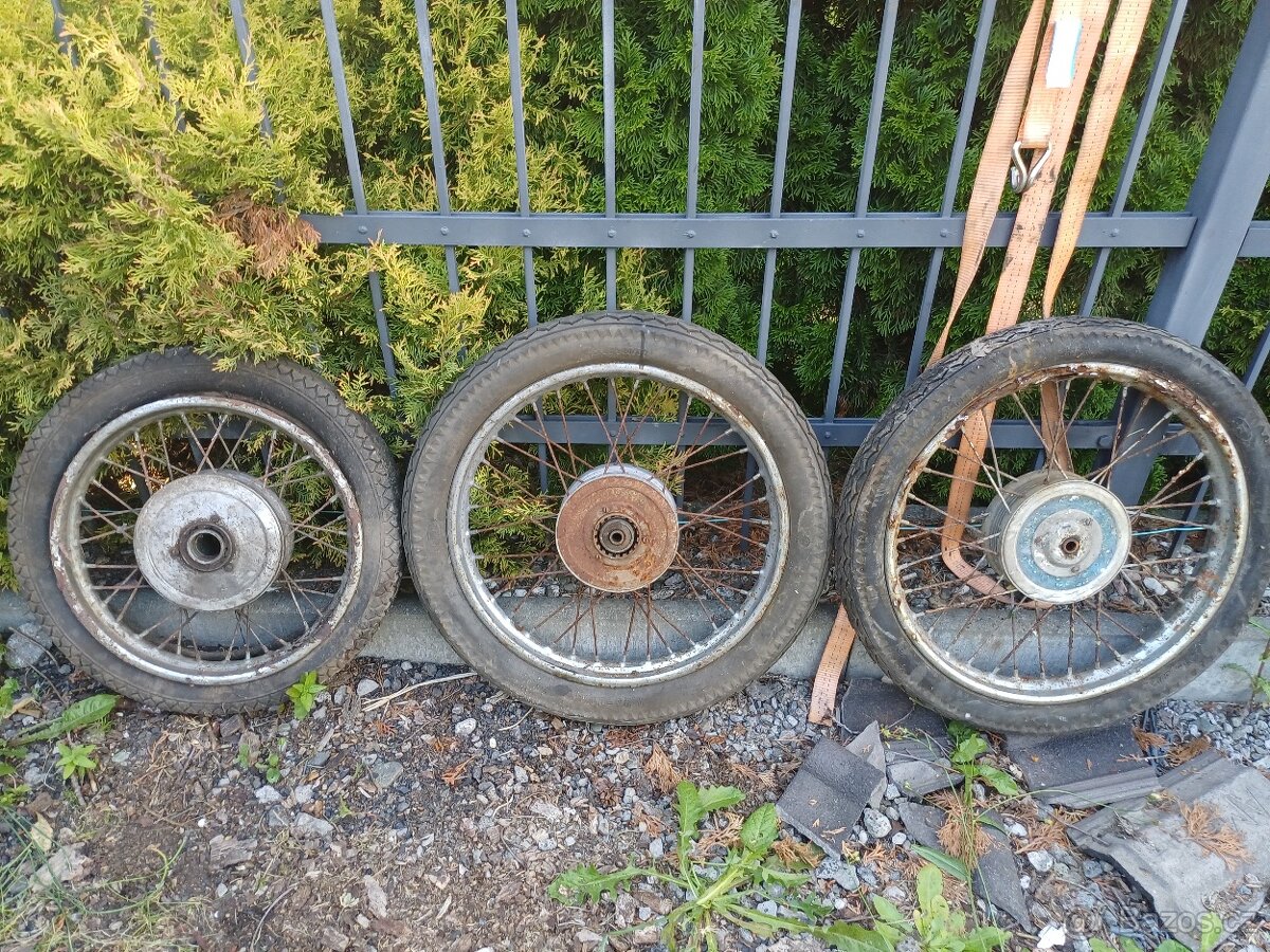 Brzdovy štít jawa - 5