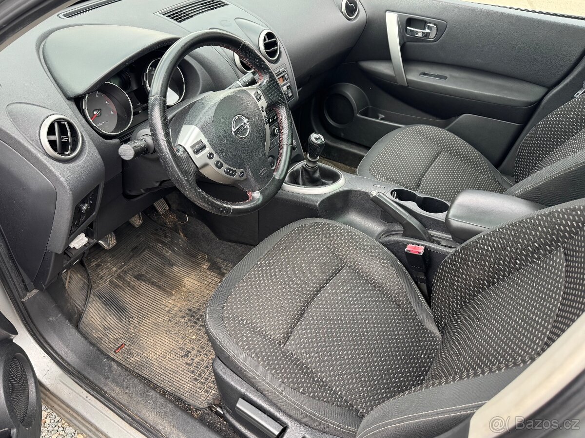 ND / Náhradní díly z Nissan Qashqai+2 J10 / Po dílech - 5
