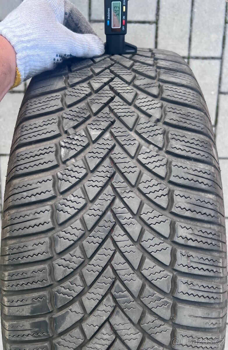 Kodiaq - 235/55 R18 - 4x zimní Bridgestone, DOT1423 - 5