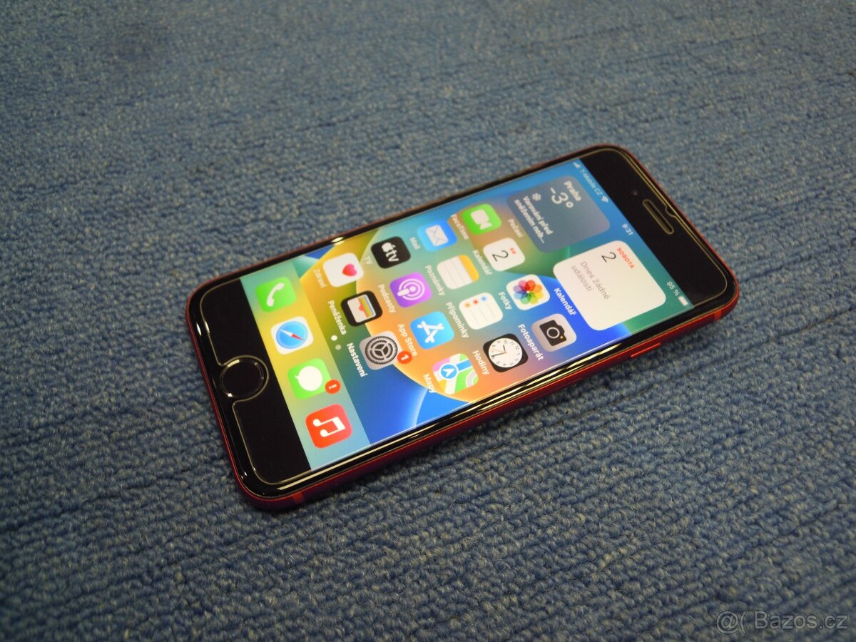 TOP Apple iPhone SE 2022 5G červený 64GB s DPH - 5
