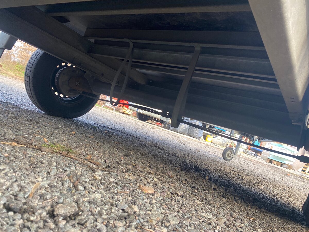 Přívěs brzděny vozík Plato 1300 kg - 5