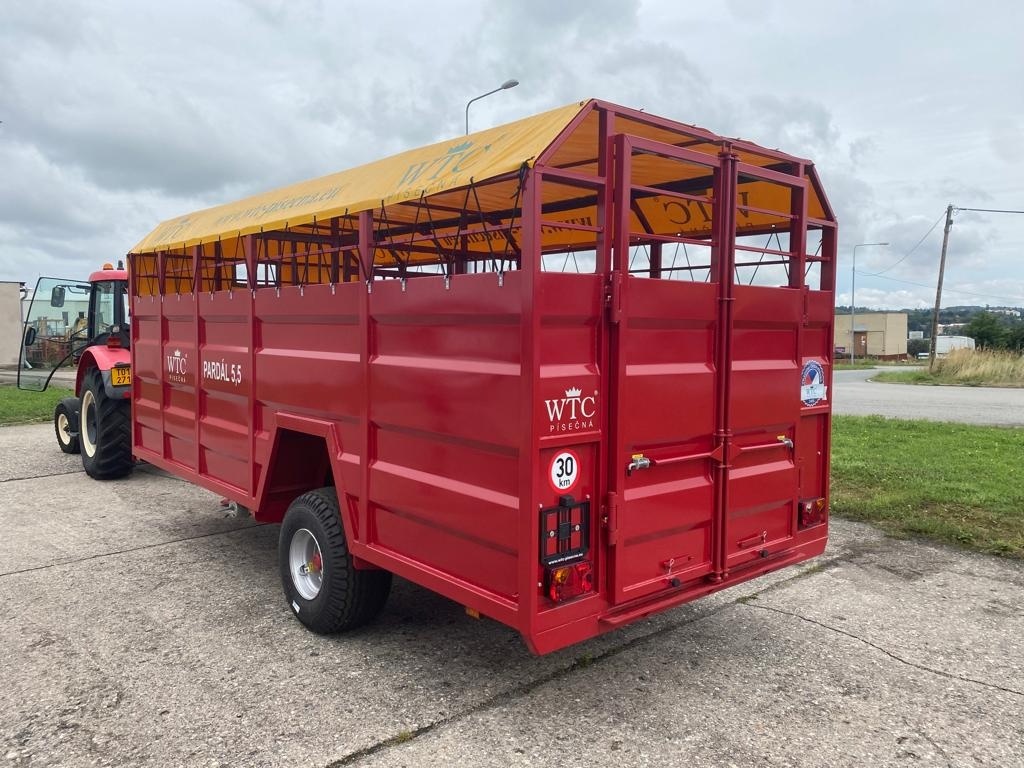 Přepravník dobytka Pardál 5,5 KLEK - 5