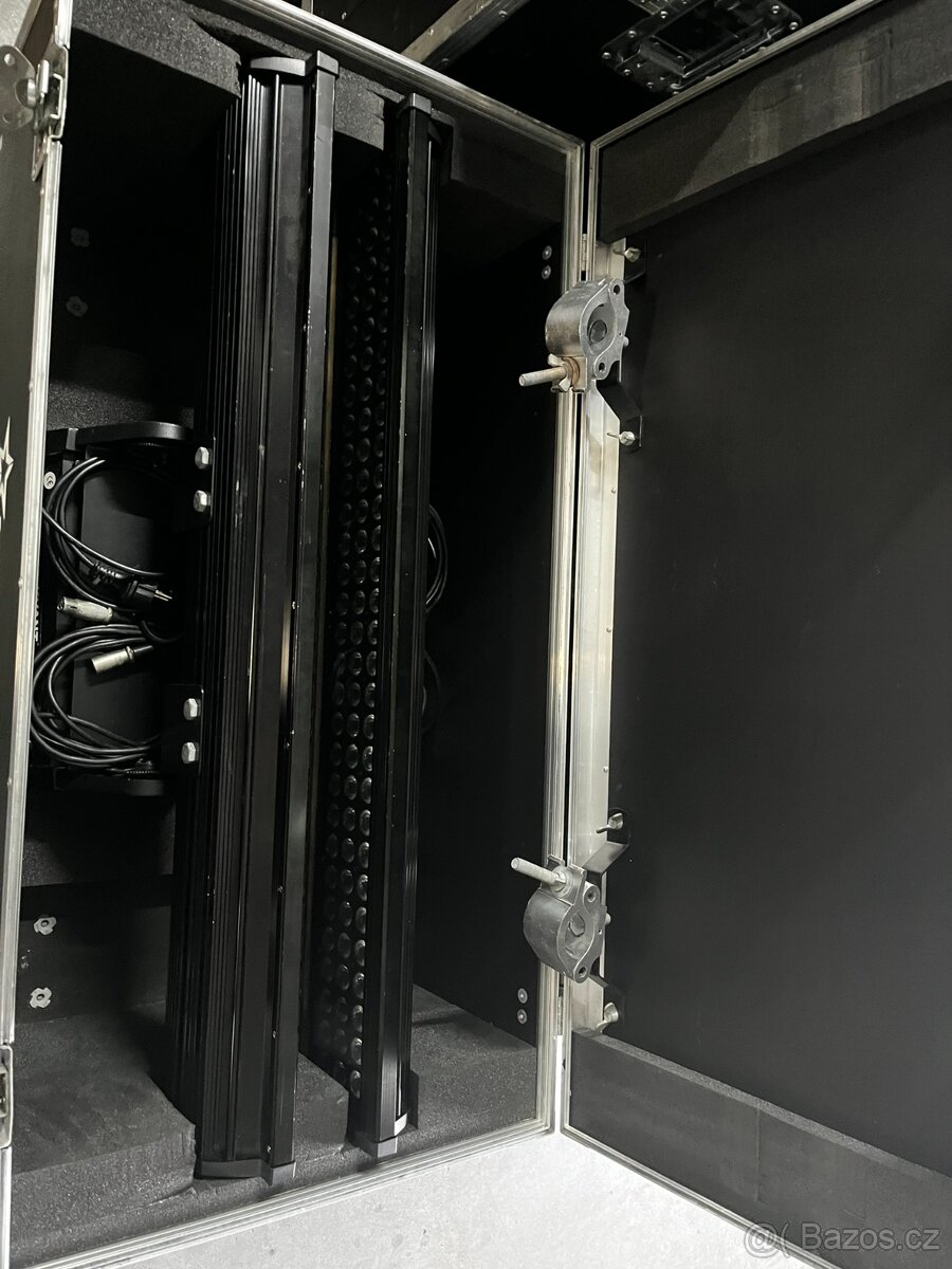 Kvant RGB Led bar wash linear IP - 5