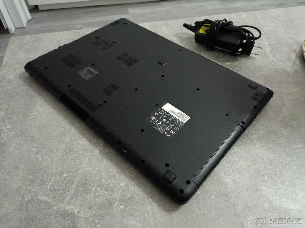 Acer Aspire E17 E5-771G-54MQ - 5