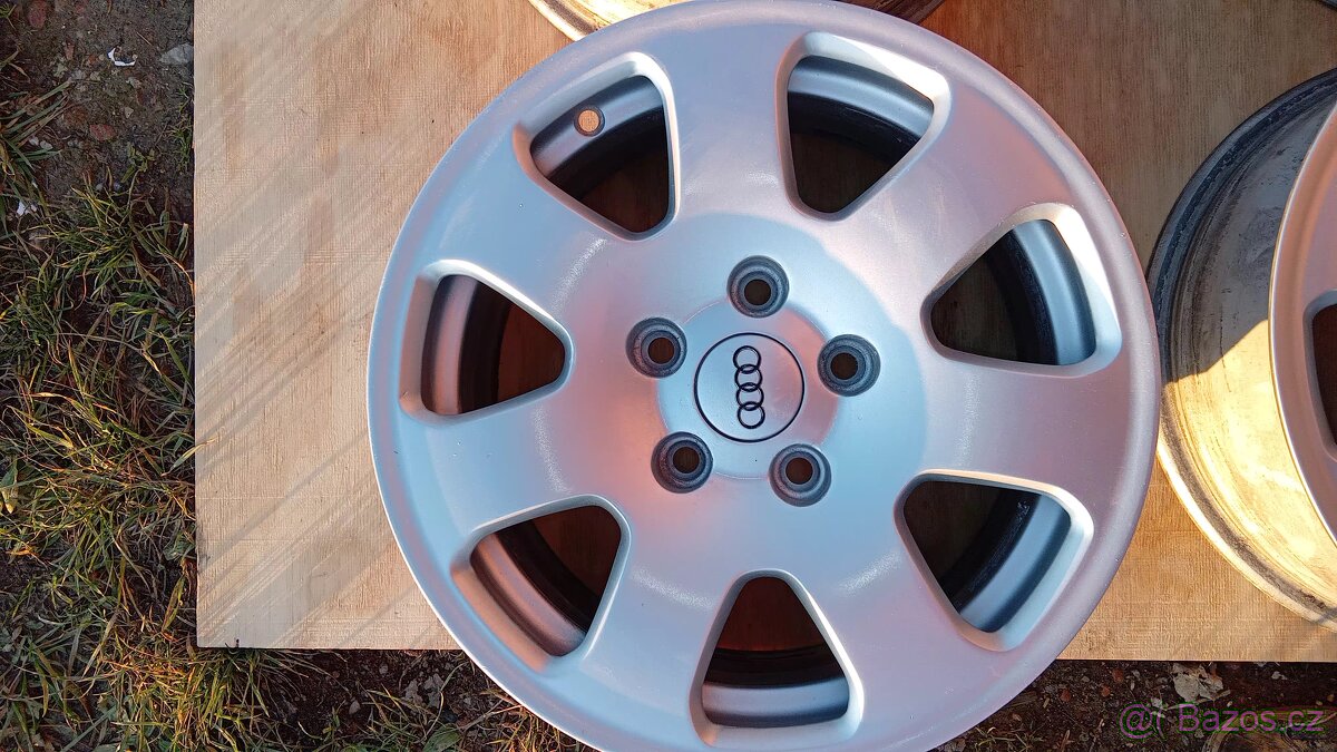Alu kola Audi 5x112 R15 - 5