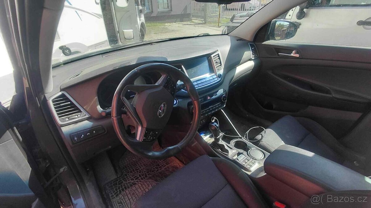 Hyundai Tucson - 5