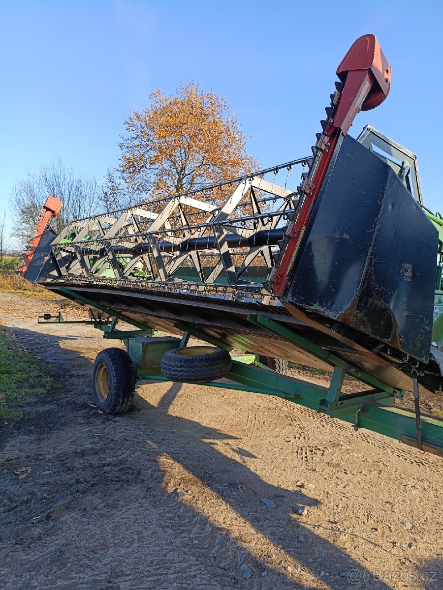 Kombajn John Deere 2066 - 5