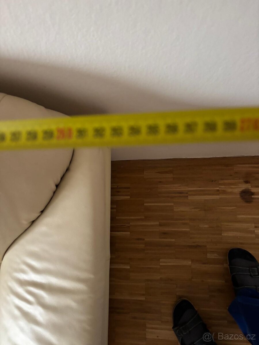 Prodam kozenou rozkladaci sedacku - 5