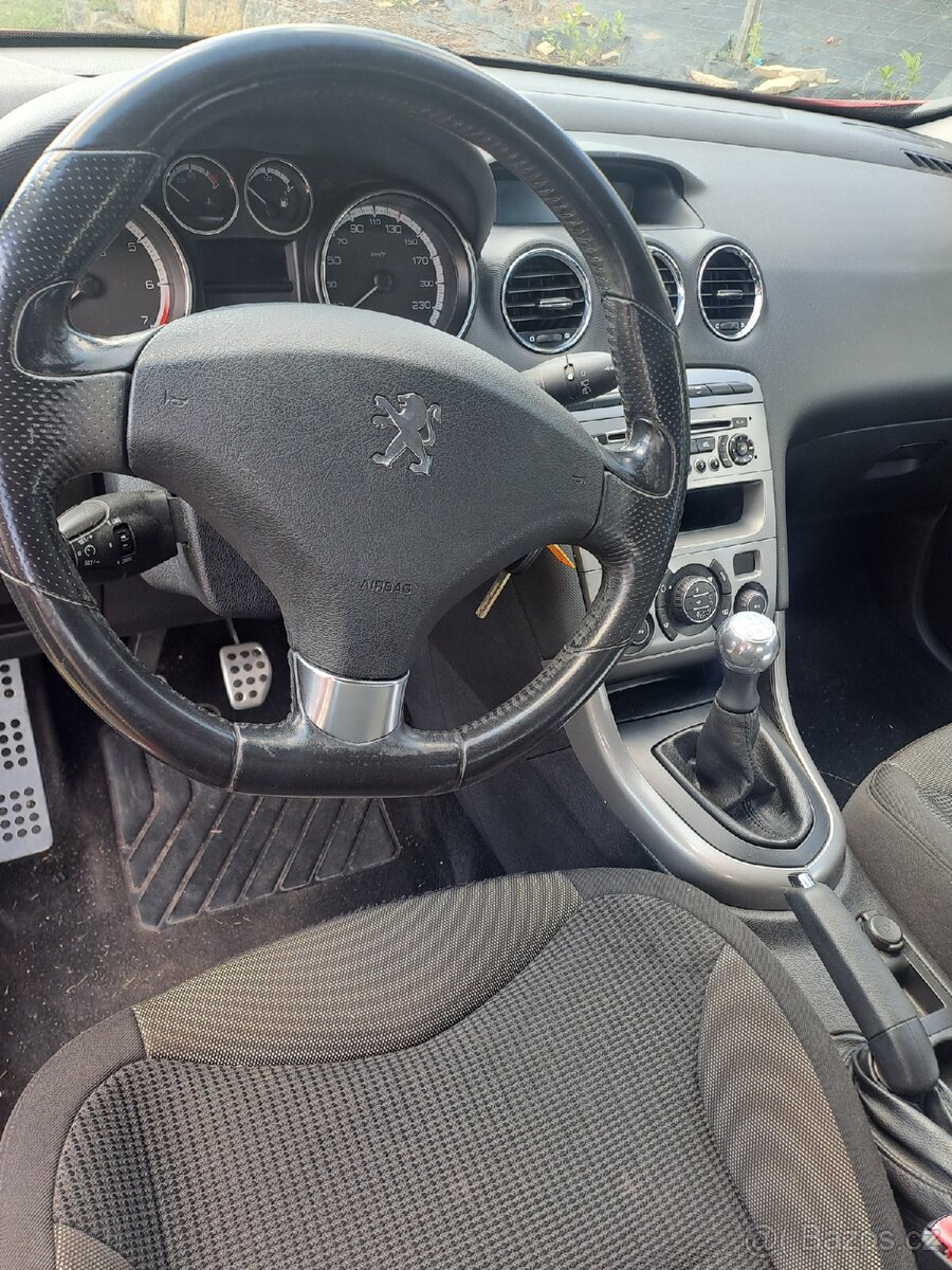 Peugeot 308 - 5