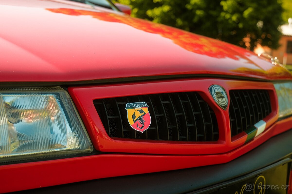 Lancia delta - 5