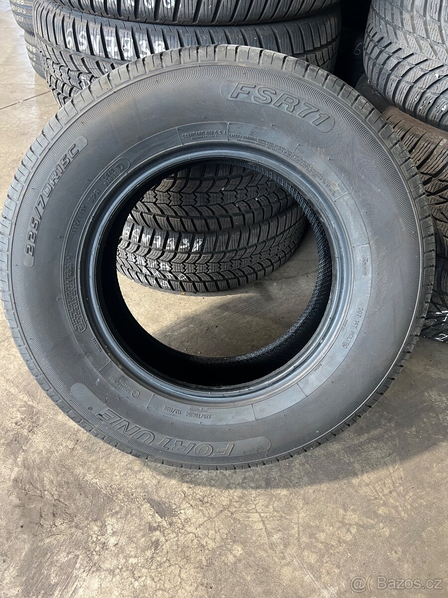 Pneumatiky Fortune 225 70R 15 C - 5