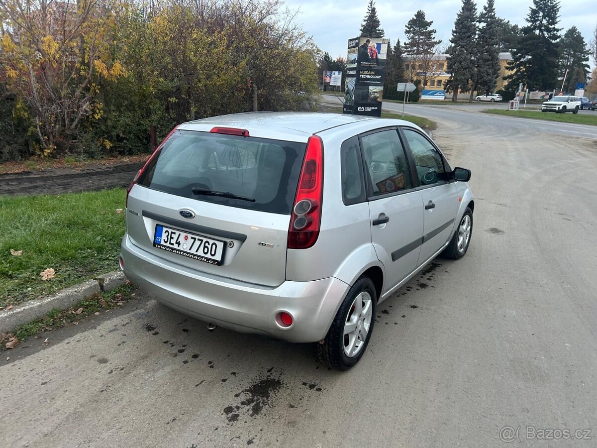 Ford fiesta 1.4tdci - 5