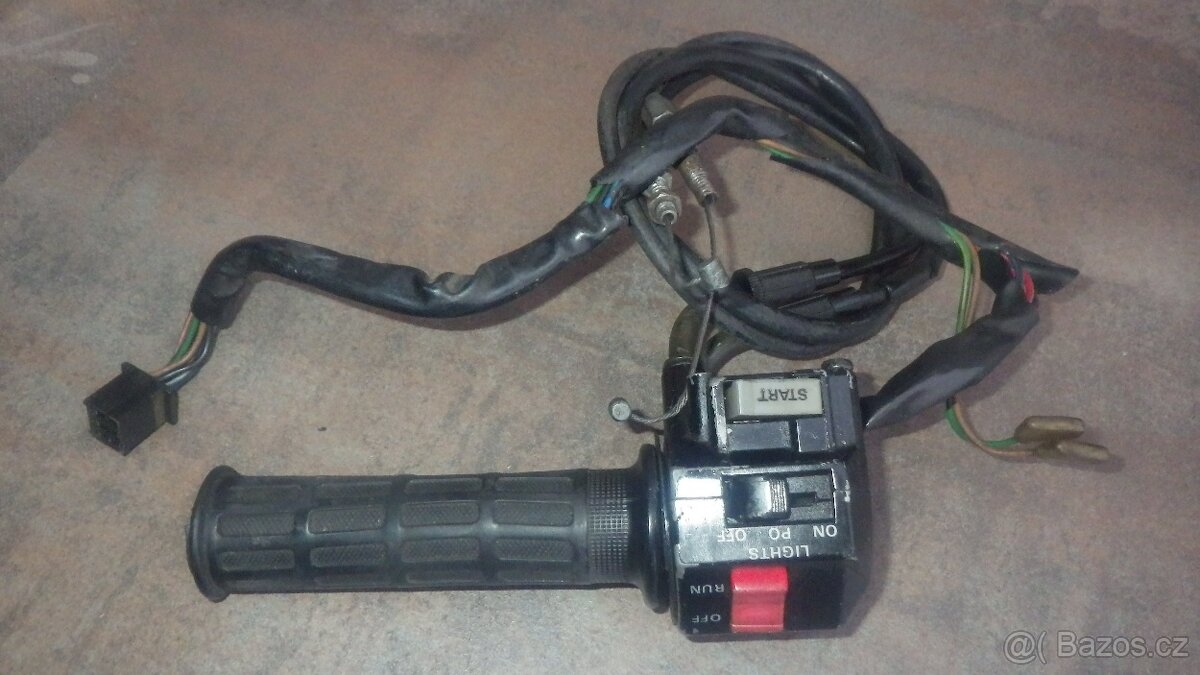 Přepínače na Yamaha FZR 600 3HE - 5