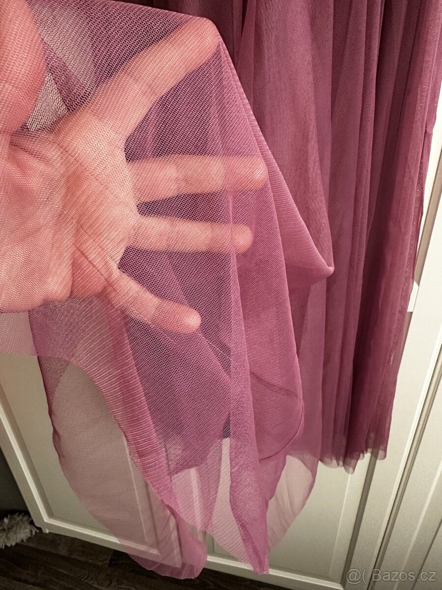 Plesové večerní šaty Trendyol vel.40 - 5