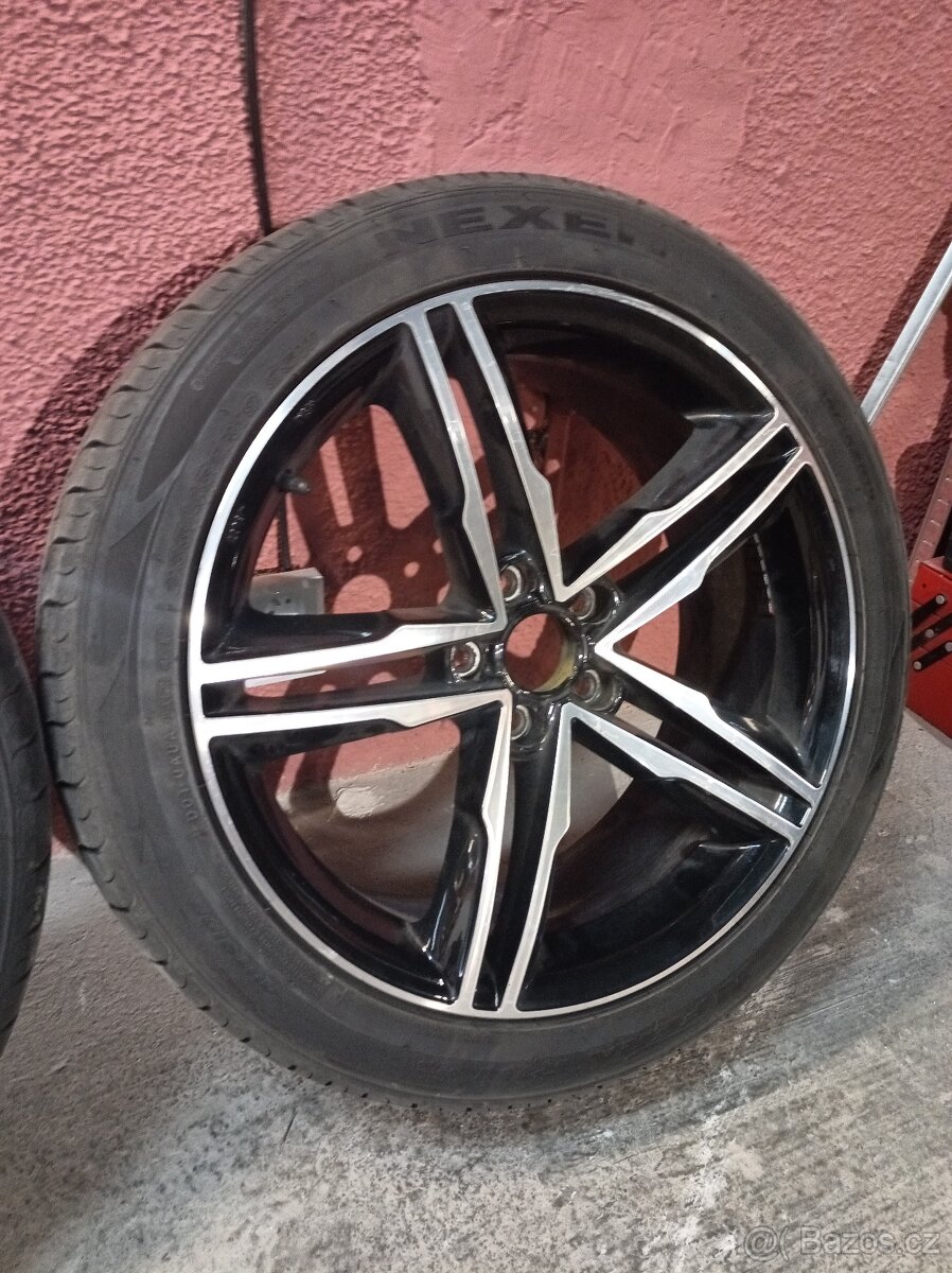 Alu MAM model A1 letní pneu 235/45 - 5