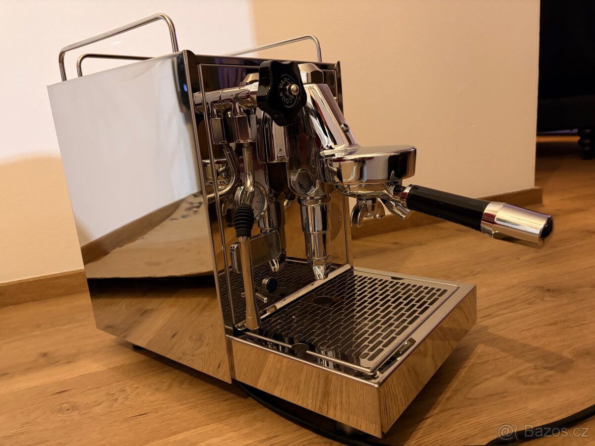 Pákový kávovar ECM Classika PID - 5