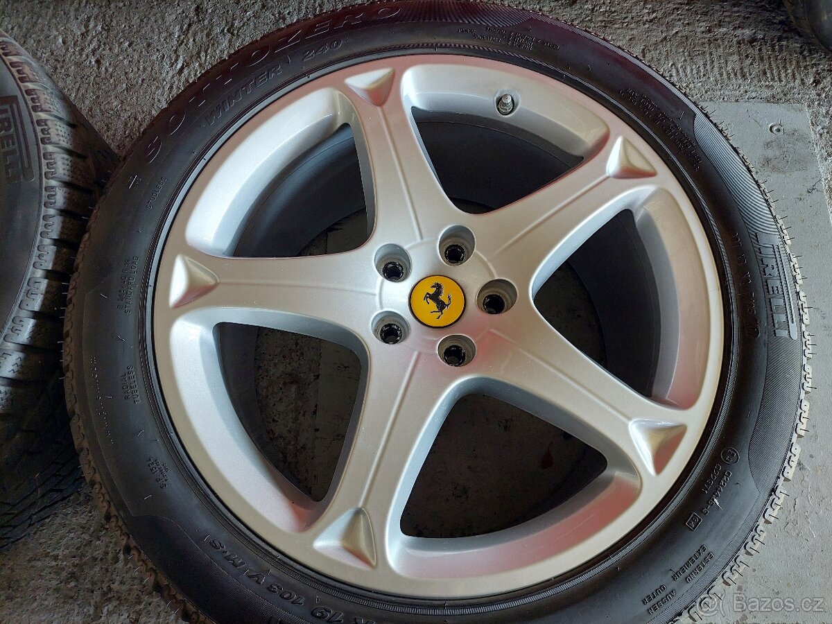 Alu Ferrari California - 5