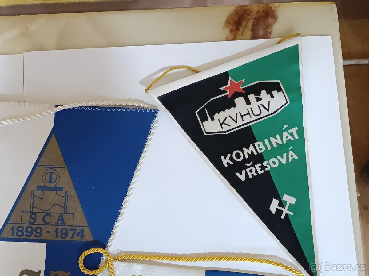 Retro vlaječky - 5