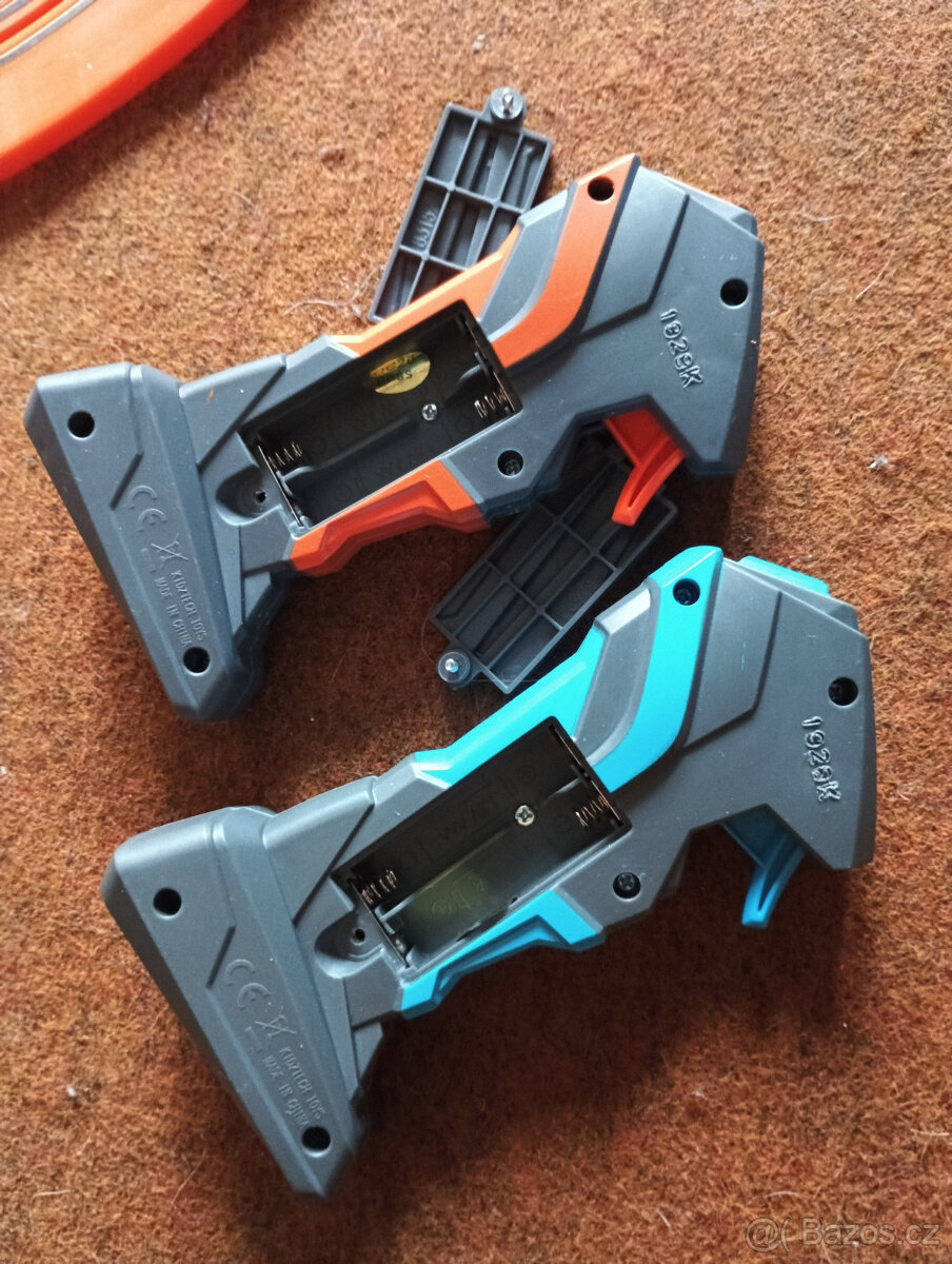 2x autodráha Hot wheels: 83127 a většina dílů z velké 83162 - 5