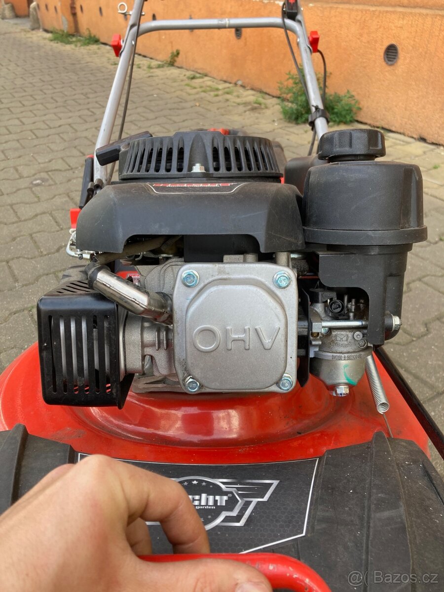 Sekačka Hecht 546 SX - 5