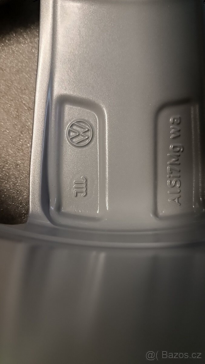 R17 5x112 mm volkswagen group - 5