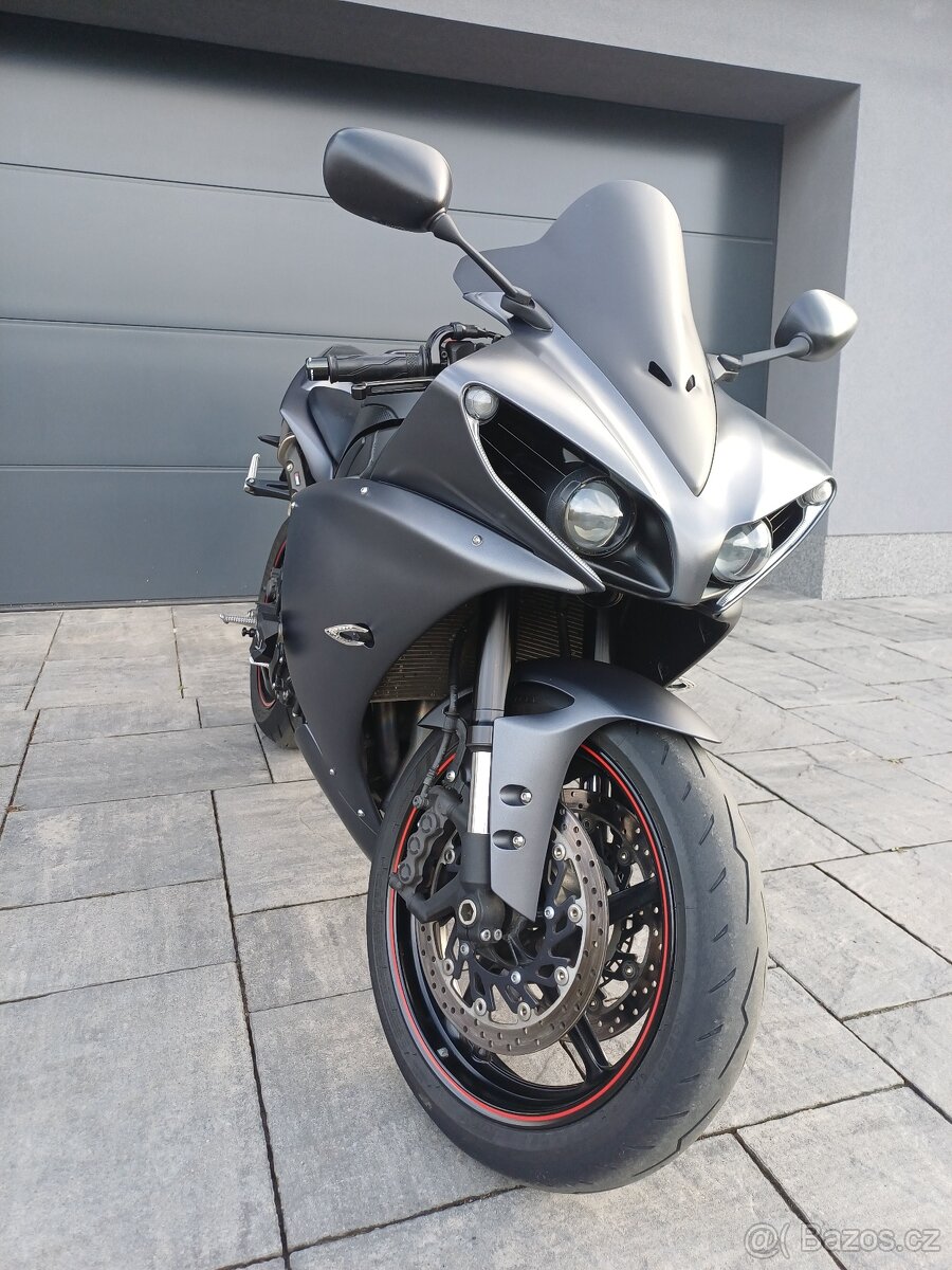 YAMAHA R1 - 2015 - 16.900km - 5