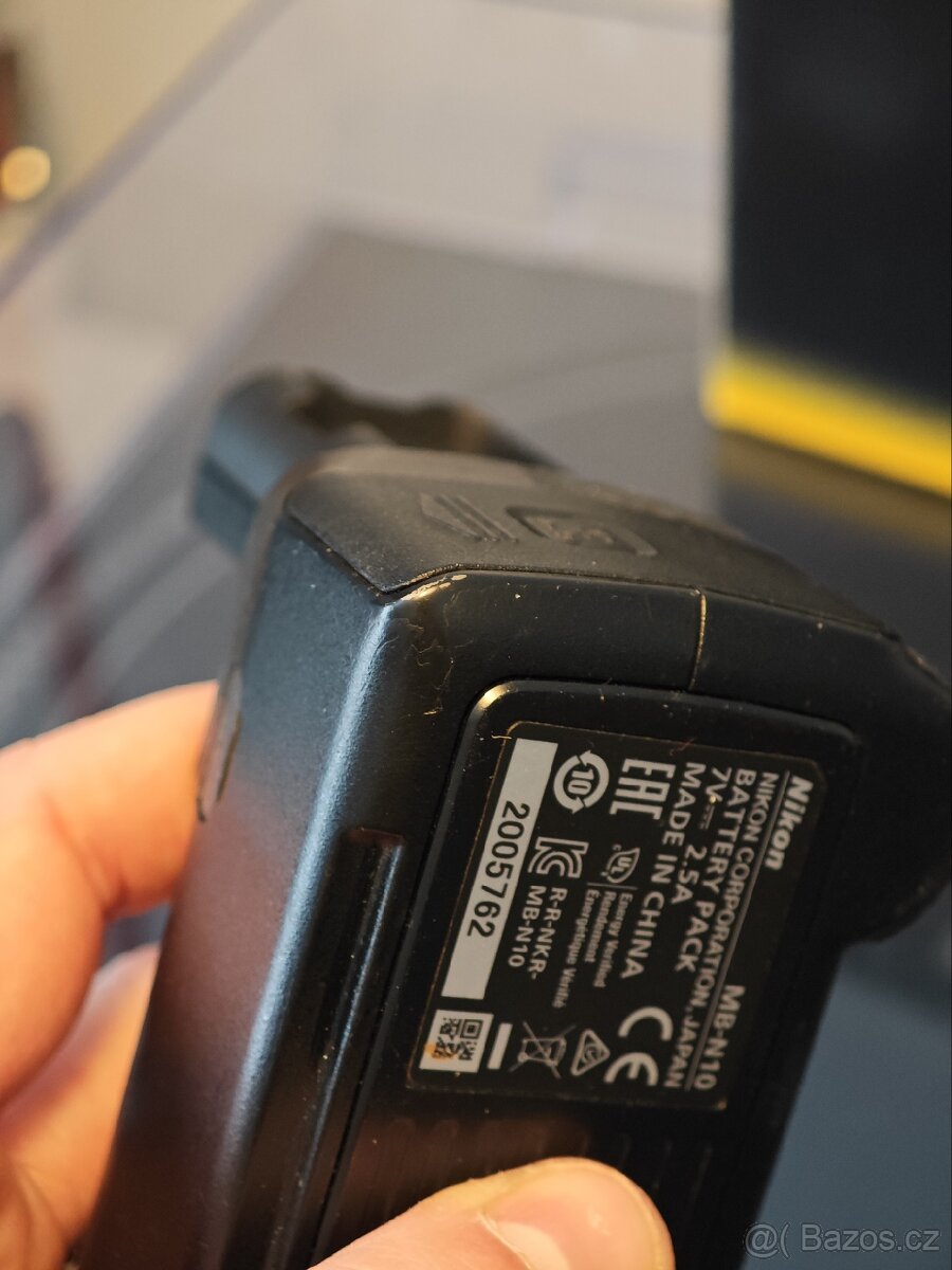 Battery grip MB-N10 Nikon Z6 I - 5