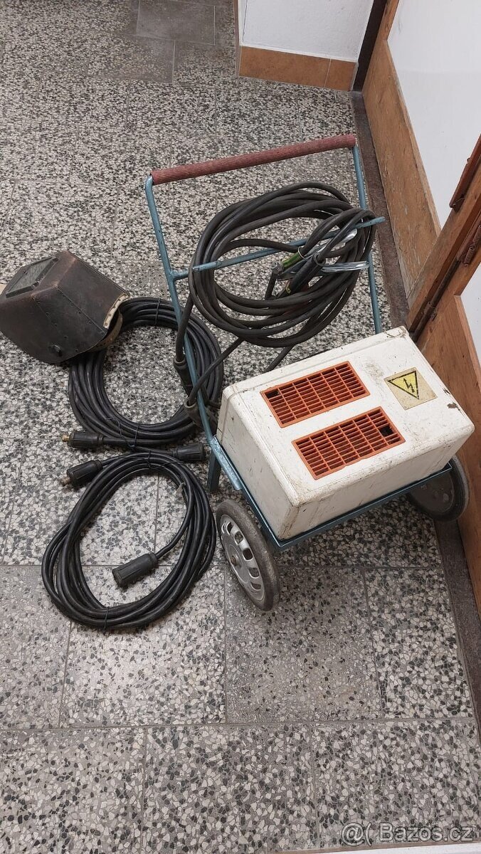 Svářečka / svářecí transformátor - 5