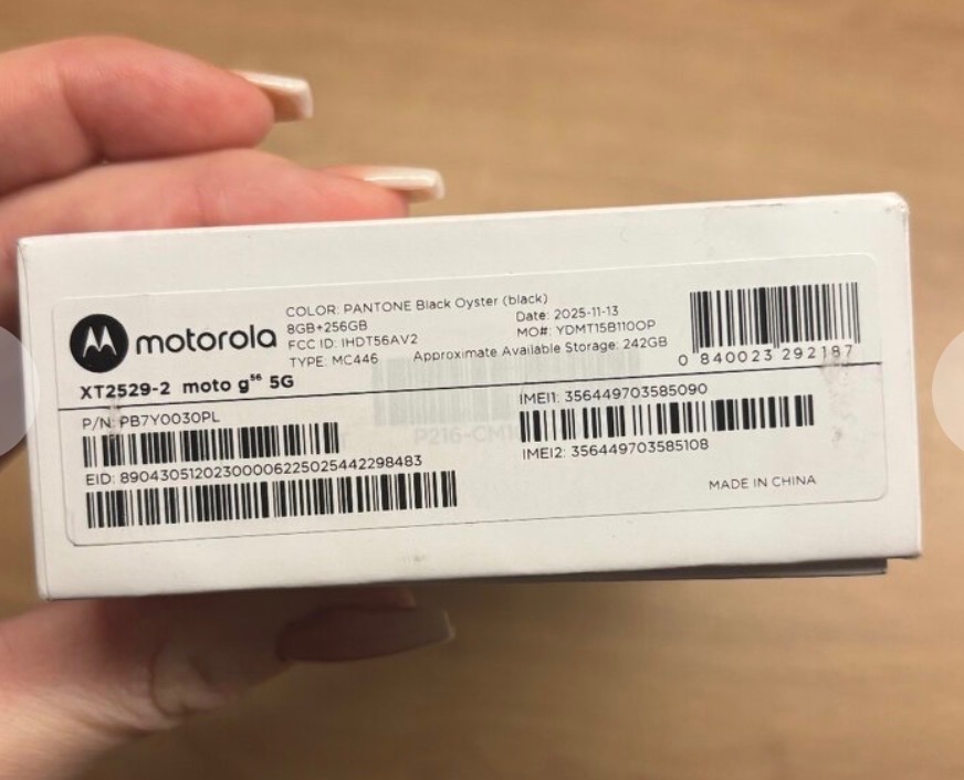 Nepoužívaný nový telefon - 5