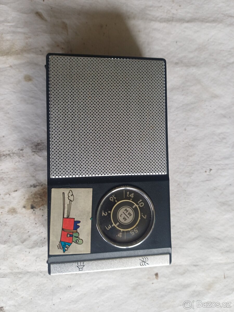 Prodam stara radia . Viz fota. - 5