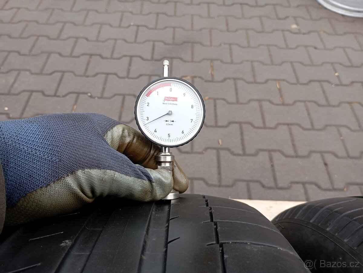 Michelin letní 235/55/19 - 5