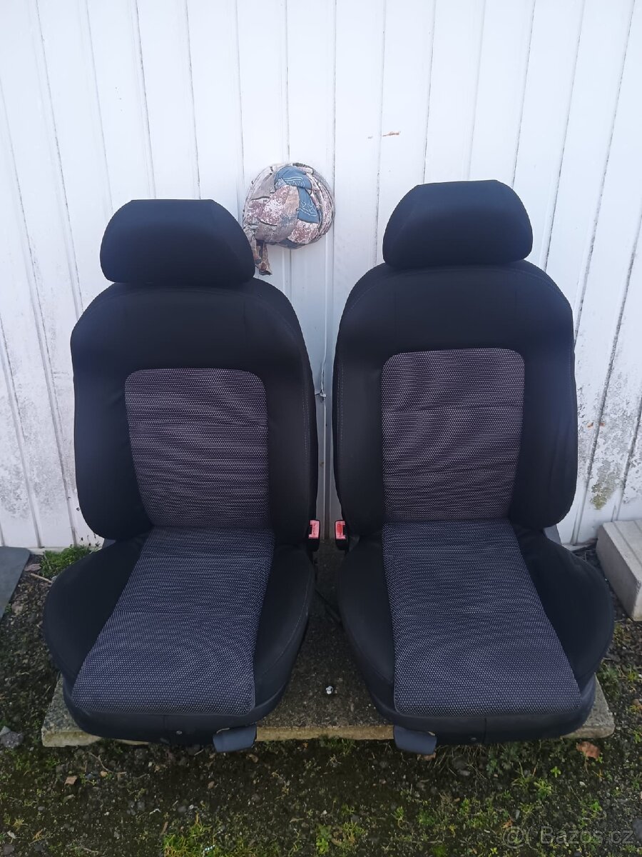 Sedačky Seat - 5