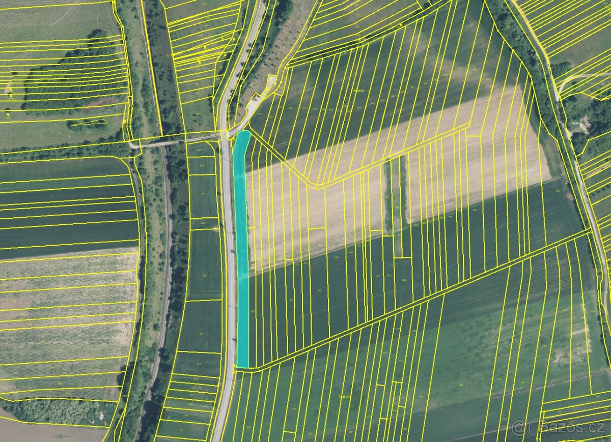 Prodej polí a lesa - 1,5 ha – kú Javorník nad Veličkou - 5