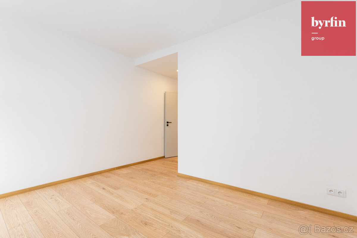 Pronájem bytu 2+kk, Nákladní, Opava - 5