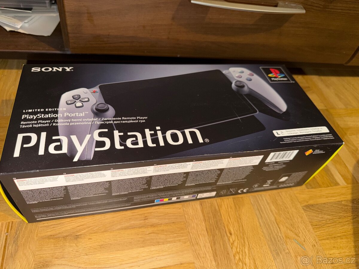 PlayStation 5- 30th Anniversary Limited Edition - 5