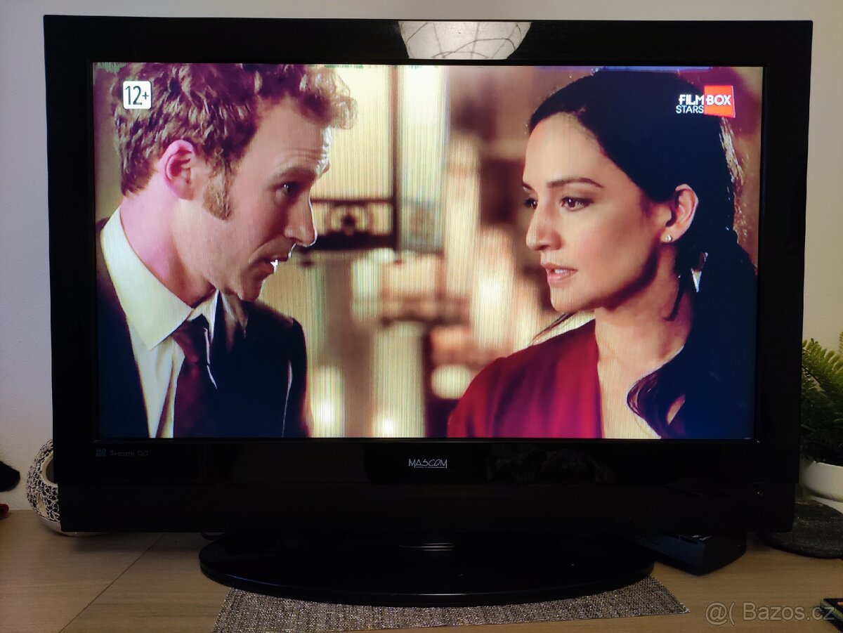 Mascom MC32W35 IDTV 32" + SetTopBox - 5