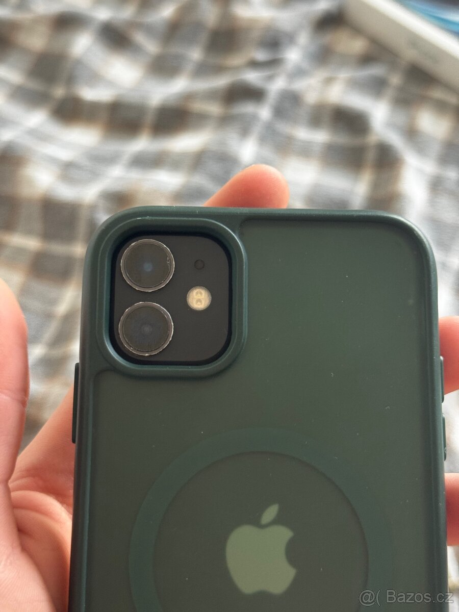 IPhone 11 + balení - 5