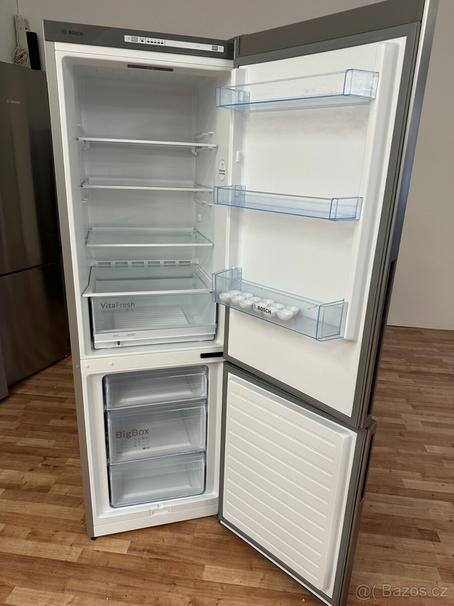 Lednice s mrazákem Bosch (111) - 5