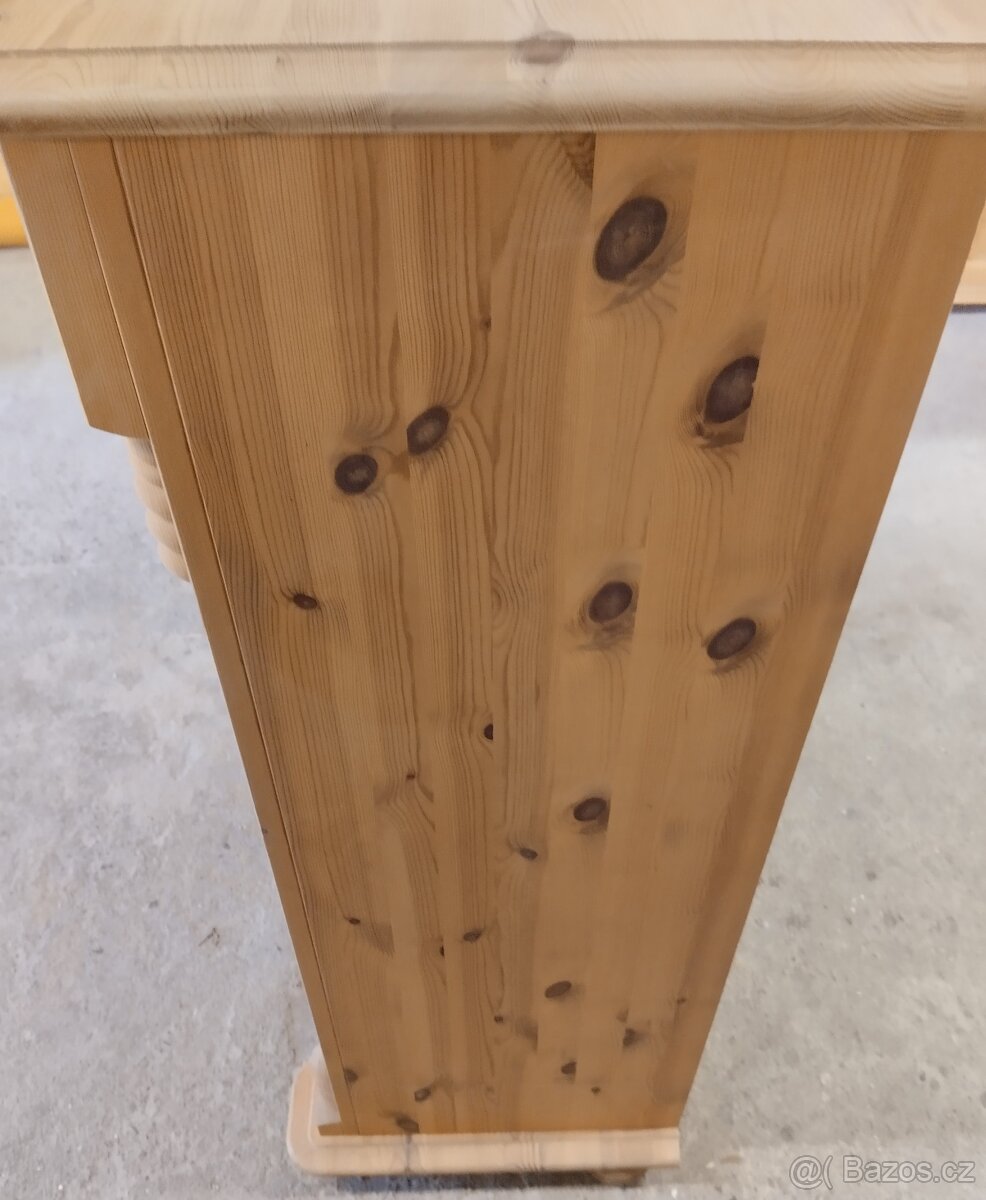 Komoda vysoká se šuplaty - 5