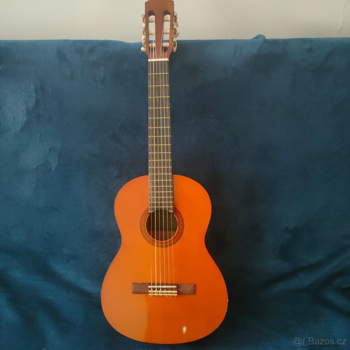 Kytara Yamaha - 5