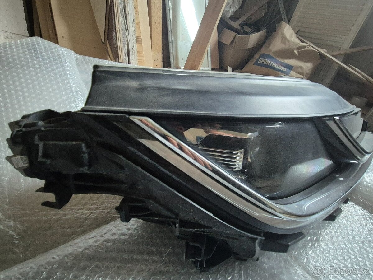 Prave predni svetlo vw arteon 2022 - 5