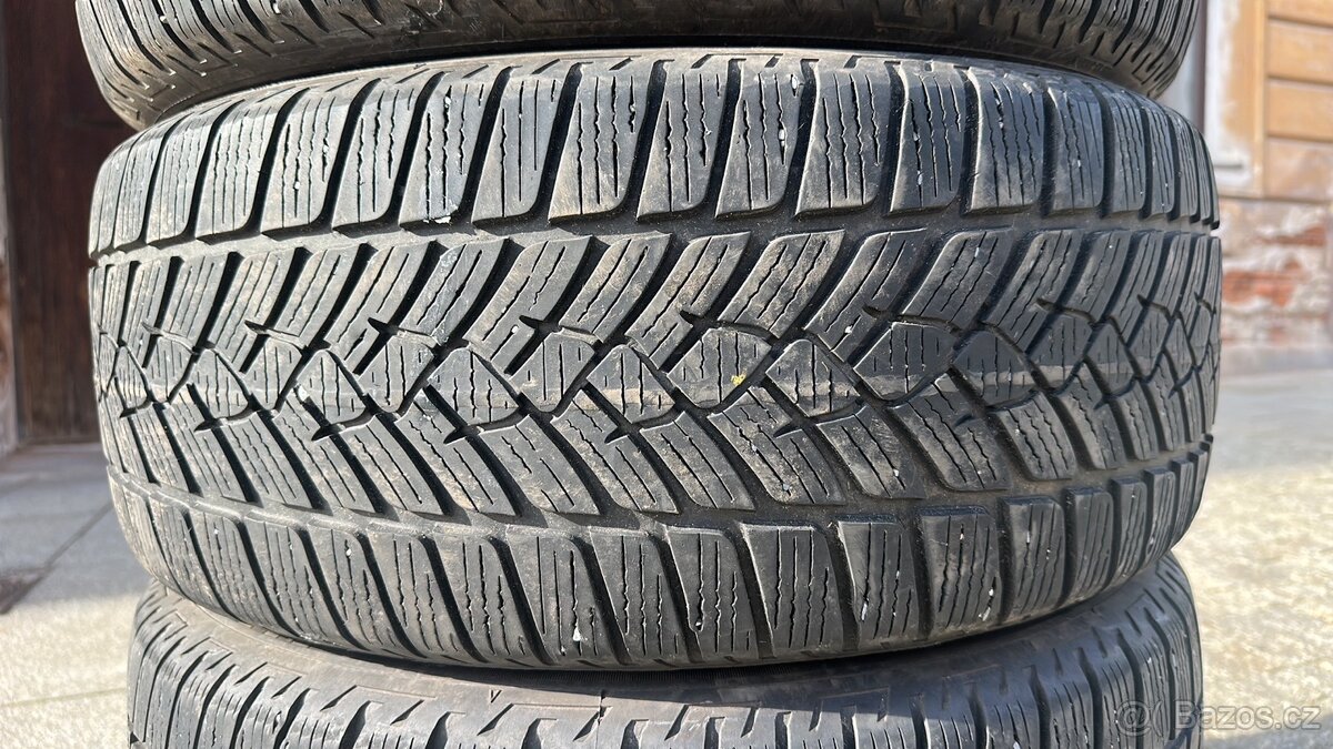 235/55 R17 103V zimní - 5