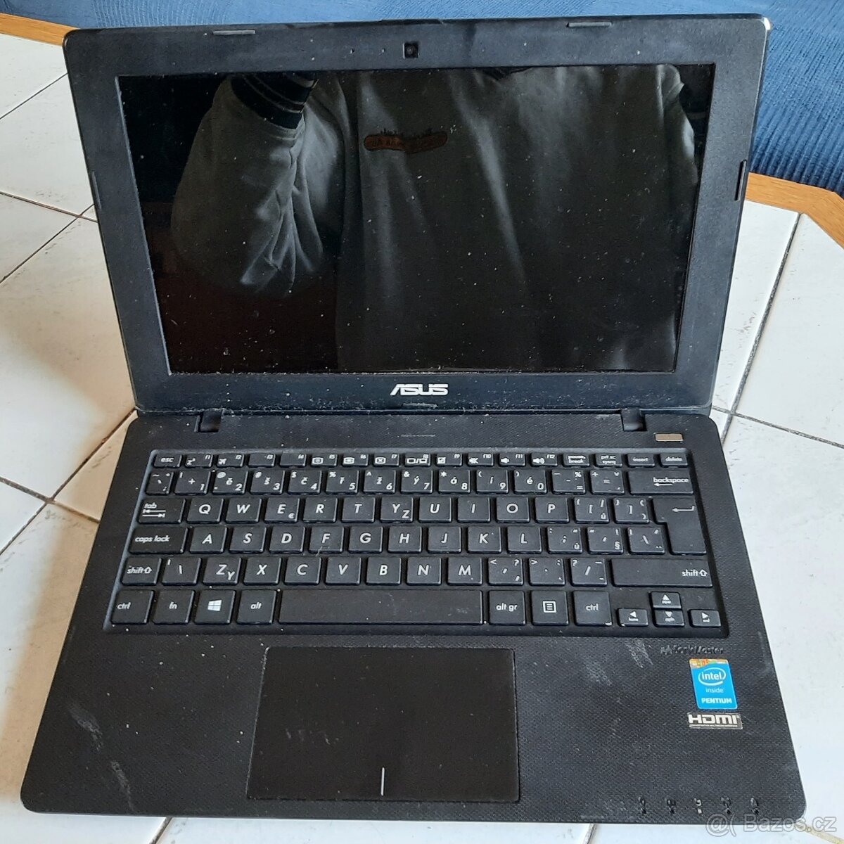 Lenovo Yoga tablet starý - 5